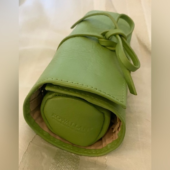 Rowallan Green Leather Jewelry Roll with Removable Pouch - Picture 10 of 11